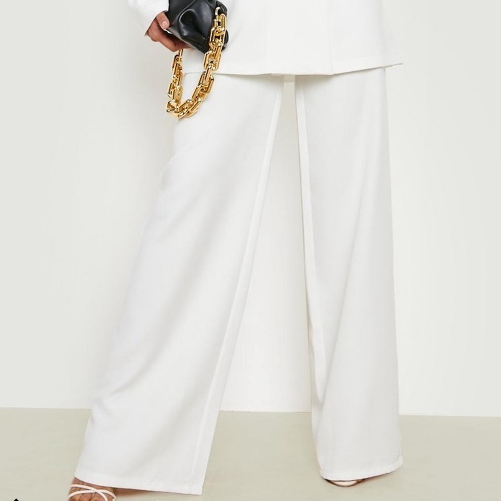 Boohoo Tall White Wide-Leg Tailored Pants (NWT) - Picture 2 of 5